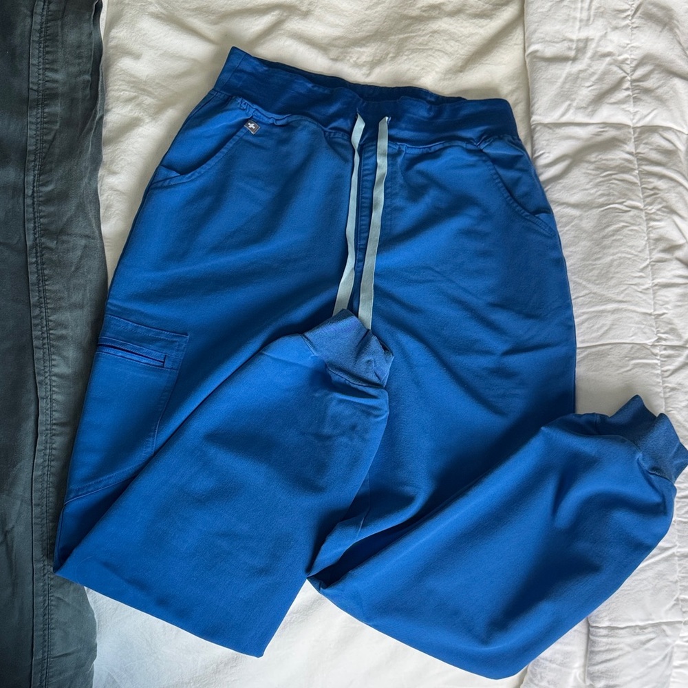 Figs High Waisted Zamora Jogger Scrub Pants